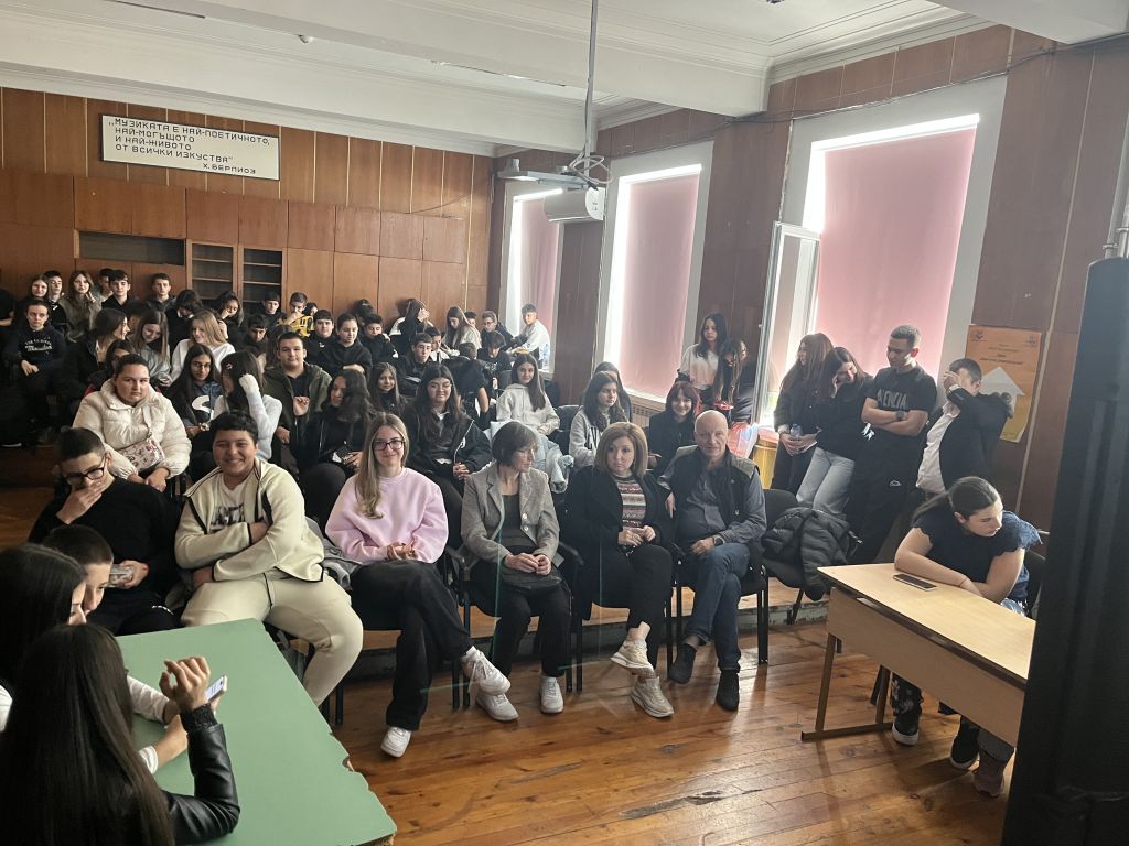 Дебати на знанието  в "Чарът на шестицата"