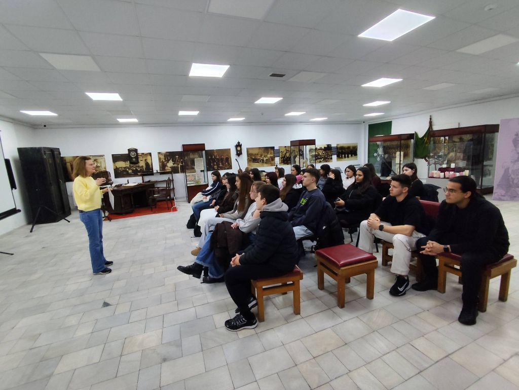 Ден за почитане на жертвите на Холокост